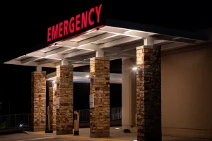 Lighted Signs in Raleigh & Eastern North Carolina hospital channel letter sign Img 300x200